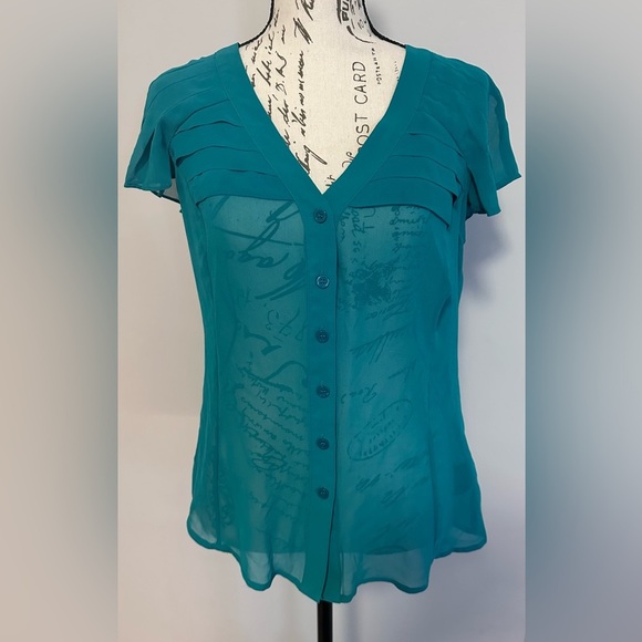 💎💎 East 5th Sheer Blouse - Emerald Green, Short Sleeve V-Neck 💎💎 - Picture 8 of 11